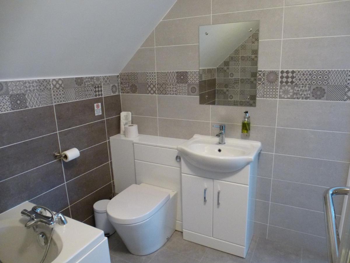 The Kenmore Guest House Llandudno Esterno foto